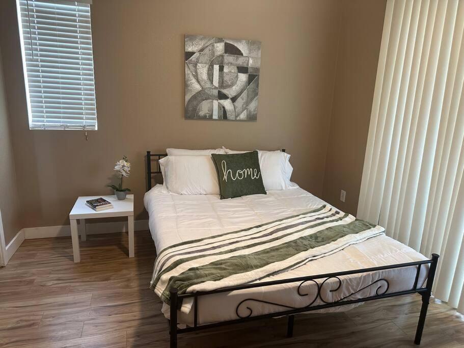 2Br Condo 15 Mins To Downtown Phoenix With Pool & Spa 外观 照片