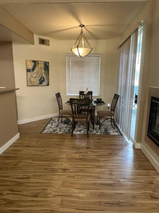 2Br Condo 15 Mins To Downtown Phoenix With Pool & Spa 外观 照片