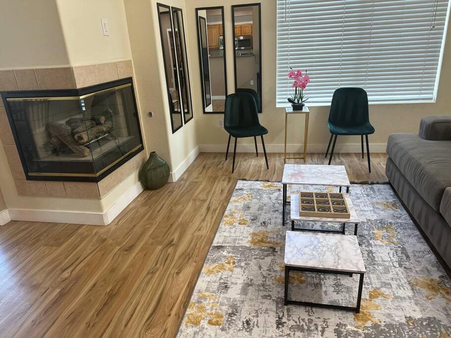2Br Condo 15 Mins To Downtown Phoenix With Pool & Spa 外观 照片